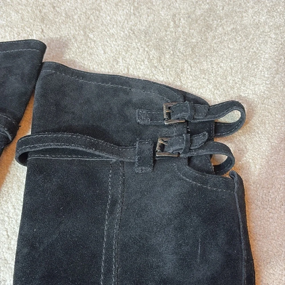 🧤 Sam Edelman, black suede knee-high Sutton boots: